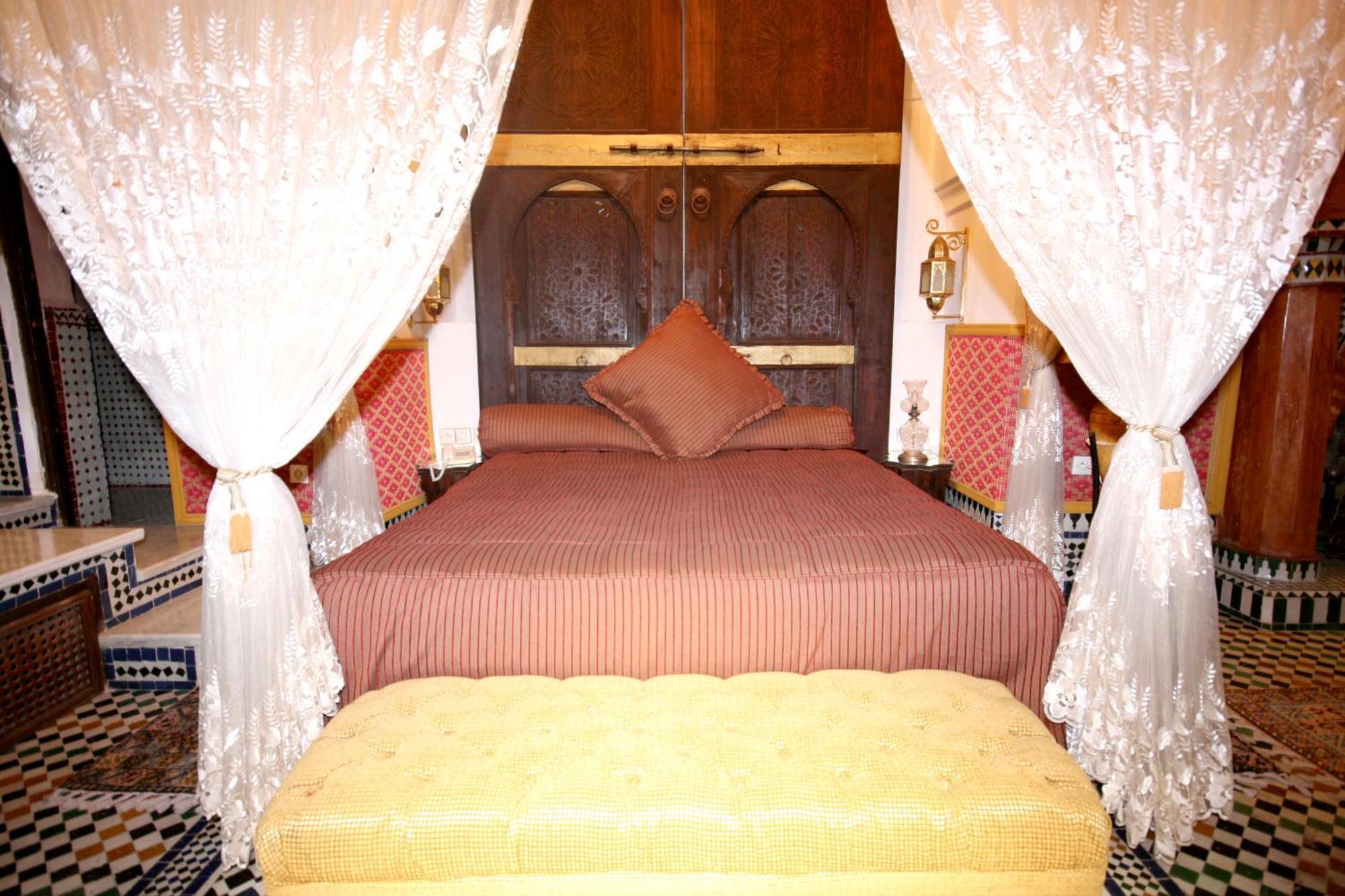 Riad El Ghalia Fez Bagian luar foto